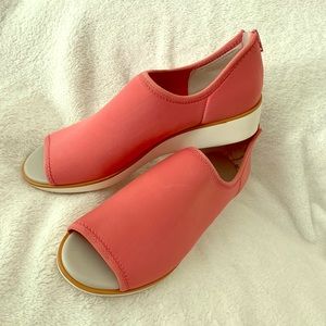 LOGO Stretch Knit Slip On Wedge